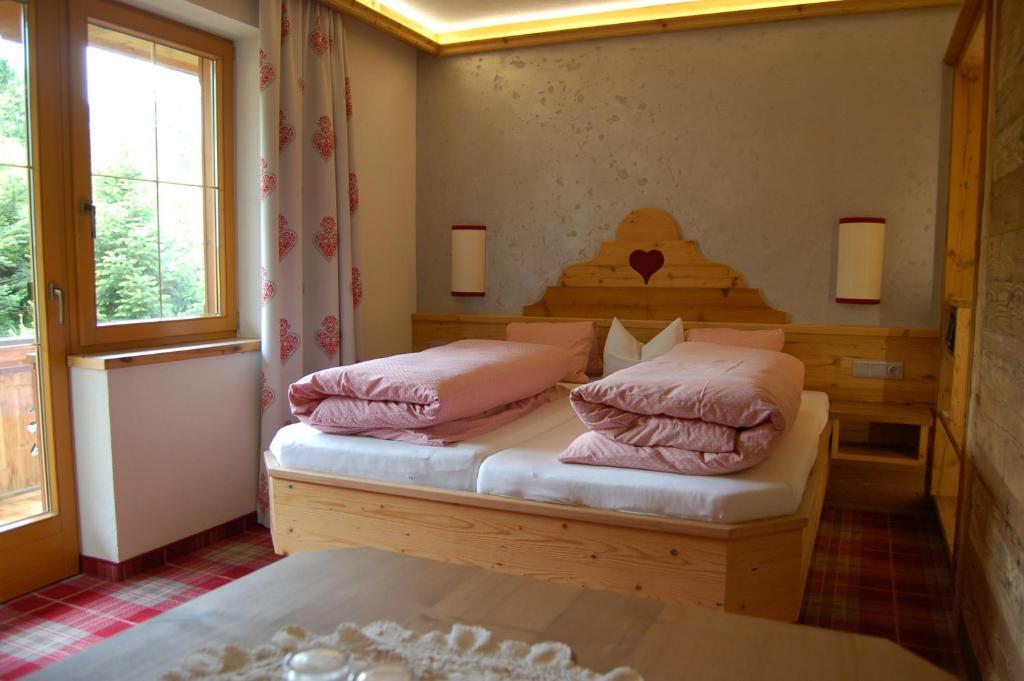 Hotel Schweizerhof Oberau Zimmer foto